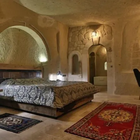 Mahzen Cave Ortahisar