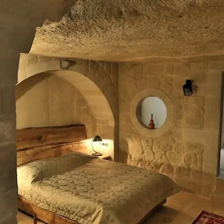 Mahzen Cave Ortahisar