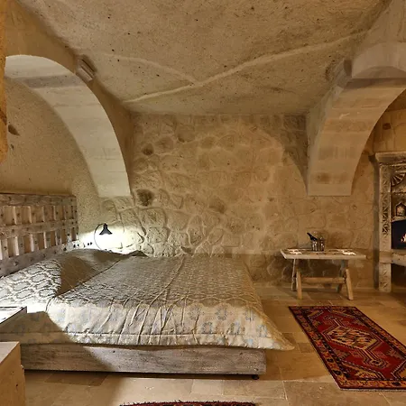 Otel Mahzen Cave