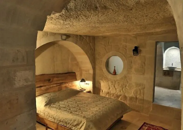 Mahzen Cave Ortahisar