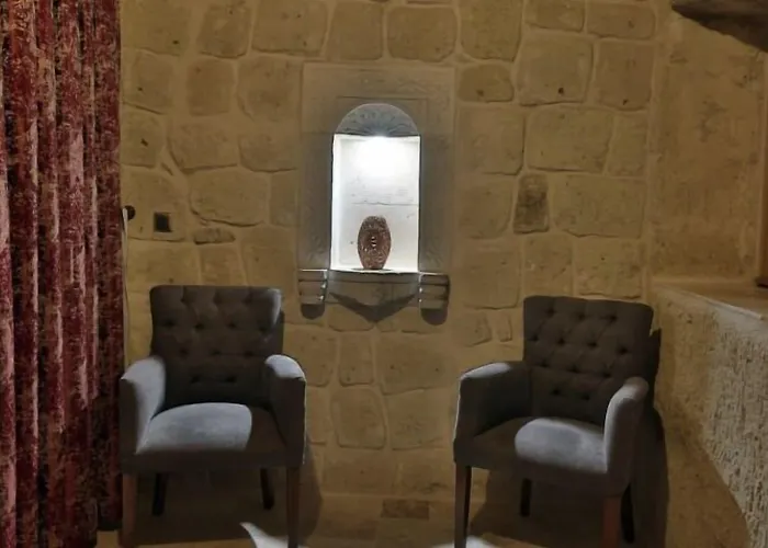 Hotel Mahzen Cave 2*