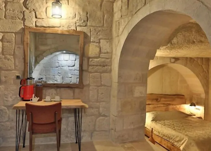 Mahzen Cave 2* Ortahisar