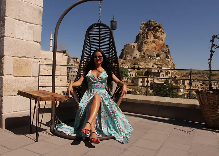 Hotel Mahzen Cave 2*