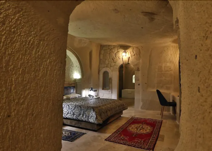 Hotel Mahzen Cave 2*