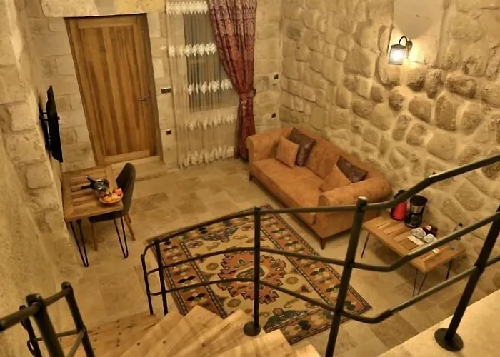 Mahzen Cave Ortahisar