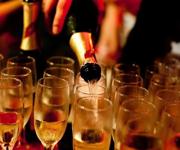 Mahzen Cave Hotel 2*