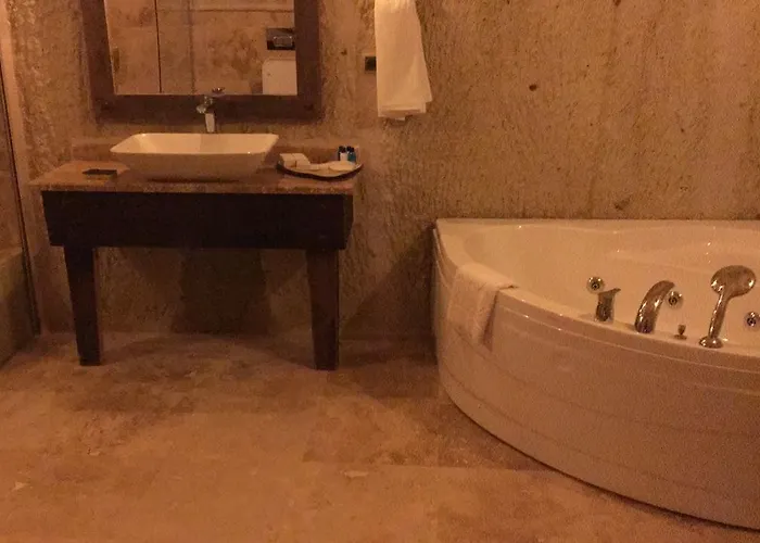 Mahzen Cave 2* Ortahisar