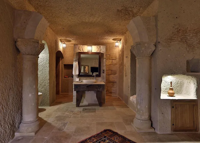 Hotel Mahzen Cave 2*